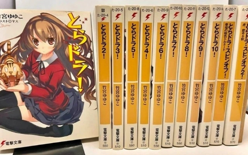 Bìa Light Novel Toradora!