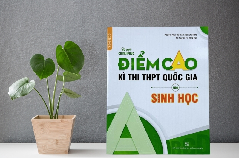 Sách luyện thi đại học môn Sinh giúp ôn tập kiến thức trọng tâm