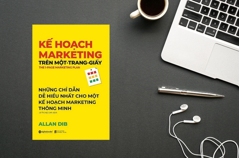 Sách Kế họạch Marketing trên một trang giấy
