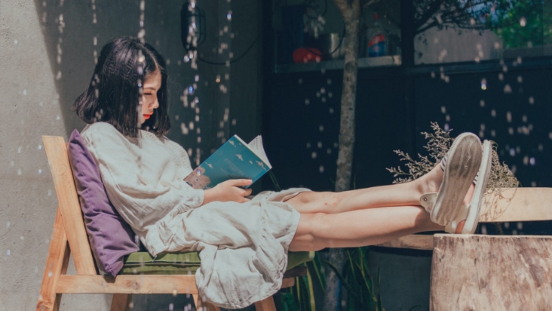 Lợi ích không thể bỏ qua khi đọc sách về cảm xúc