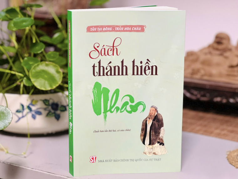 Sách thánh hiền đi sâu về đạo đức con người