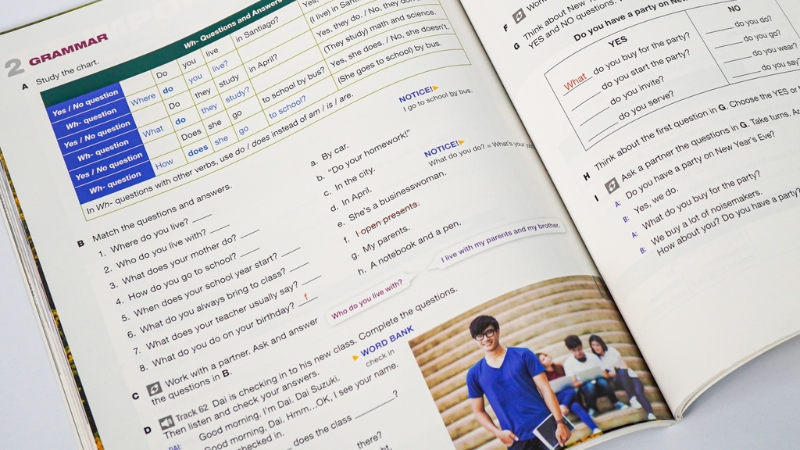 Tiêu chí chọn sách tiếng Anh cho người mới bắt đầu: Nguồn gốc và chất lượng in ấn đảm bảo
