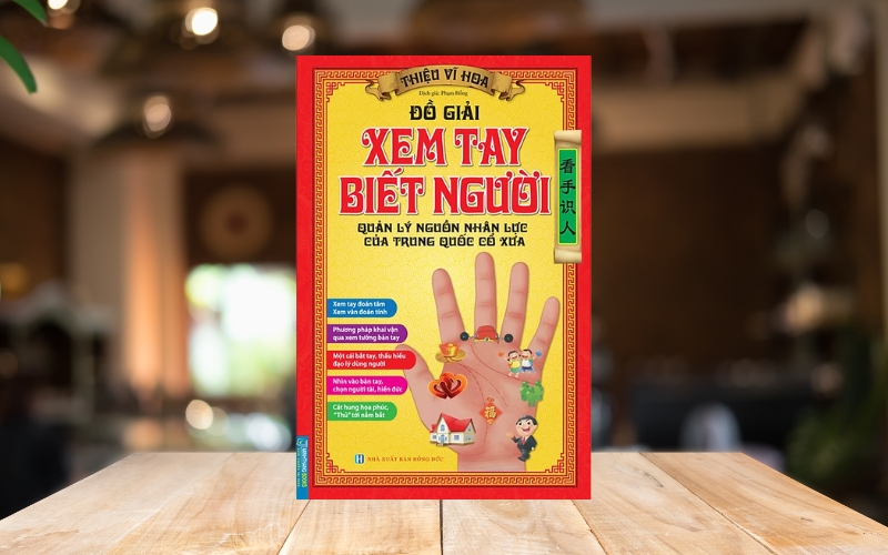 Xem Tay Đoán Người là một cuốn cẩm nang chi tiết, dẫn dắt bạn khám phá những bí ẩn nằm trong lòng bàn tay