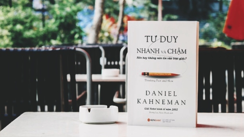 Ưu tiên tác phẩm có phương pháp luận rõ ràng