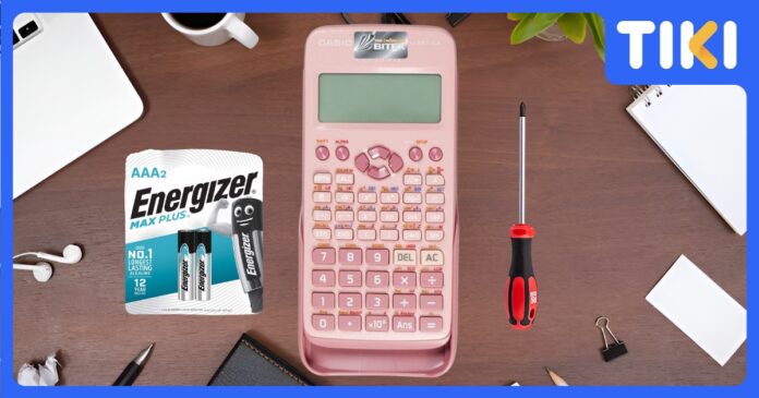 Cách thay pin máy tính Casio FX-580VNX và 570VN Plus tại nhà
