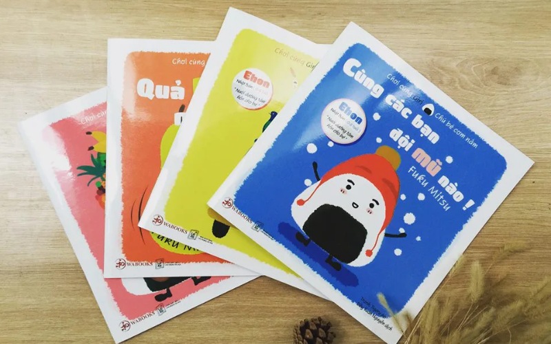 Ưu tiên mua sách có bài học về kỹ năng xã hội và cảm xúc