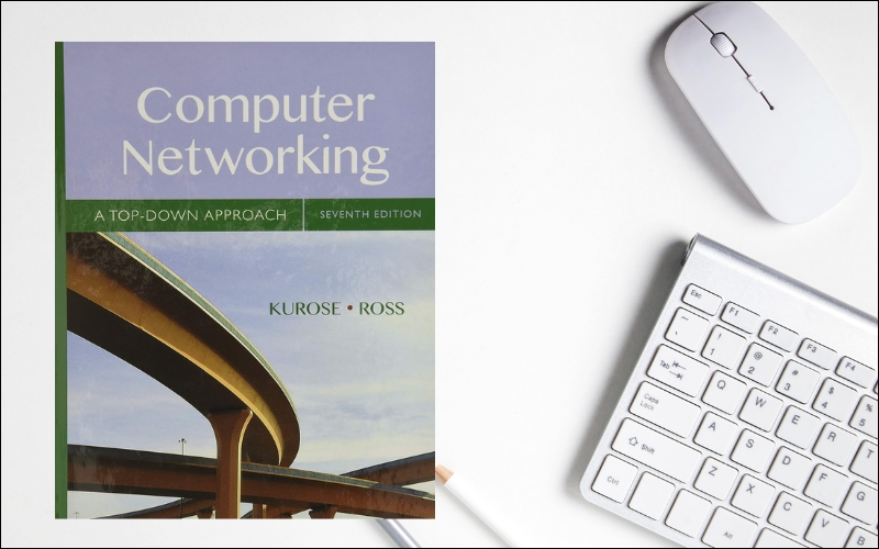 Sách giúp người đọc hiểu rõ về cấu trúc và hoạt động của Internet