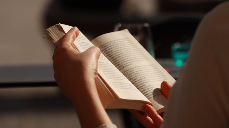 Đọc thành tiếng hoặc thay đổi tốc độ đọc