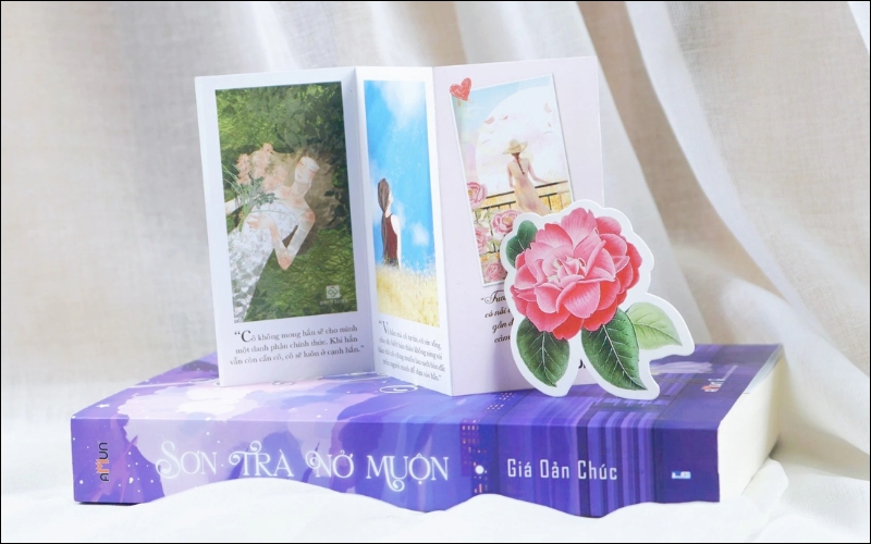 Nữ chính Hứa Huệ Chanh vượt qua hôn nhân tan vỡ, tìm lại chính mình và mạnh mẽ vươn lên như đóa sơn trà nở muộn