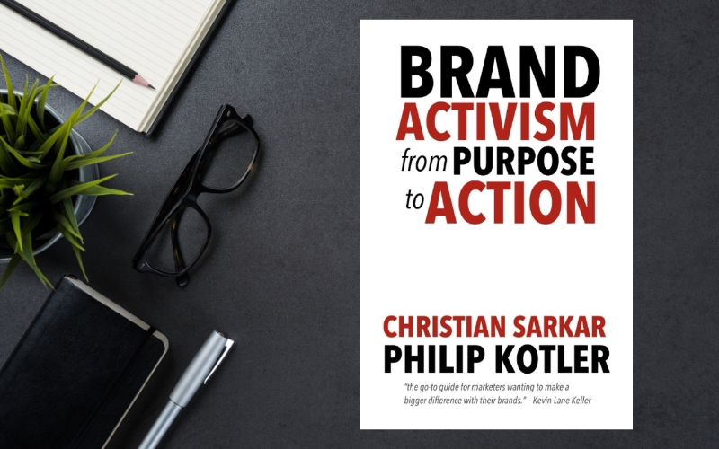 Cuốn sách phân tích cách thương hiệu thể hiện giá trị qua hành động xã hội và lập trường rõ ràng
