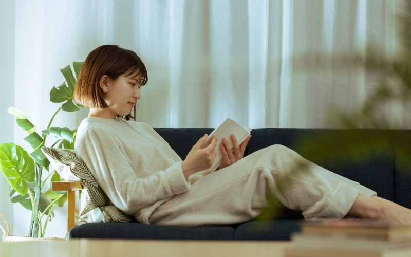 Ưu tiên những cuốn sách không chỉ miêu tả cảnh đẹp mà còn khai thác sâu về lịch sử, văn hóa,...