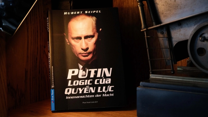 Gợi ý chọn sách về Putin theo nhu cầu của bạn