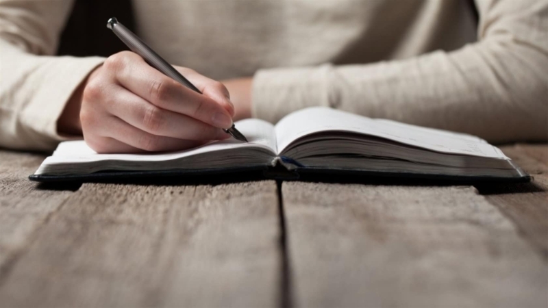 Sách cần có hệ thống kiến thức rõ ràng, bám sát cấu trúc đề thi