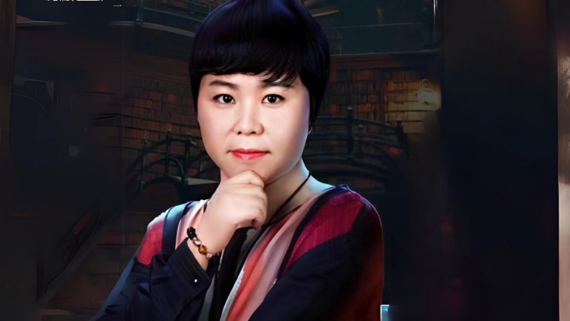 Đinh Mặc – Sự kết hợp hoàn hảo giữa lãng mạn và trinh thám, logic