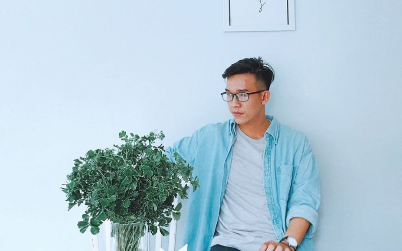 Trí là tác giả nổi tiếng tại Việt Nam chuyên viết sách chữa lành