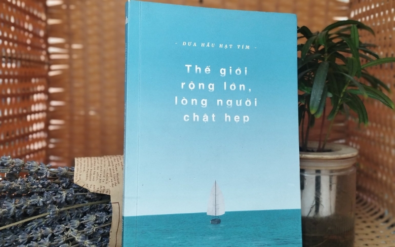 Sách thừa nhận những nỗi đau khi trưởng thành như điều tất yếu và cho phép người đọc được buồn