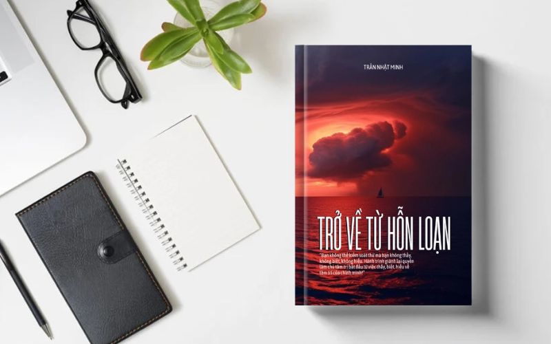 Tác giả dẫn dắt người đọc đi qua giai đoạn đen tối của việc tự gán nhãn trong sách hiệu quả