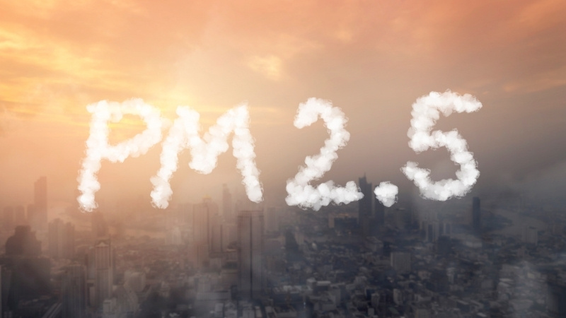 Máy lọc không khí nên có HEPA H12–H13 để lọc PM2.5, ion âm chỉ hỗ trợ, không thay thế