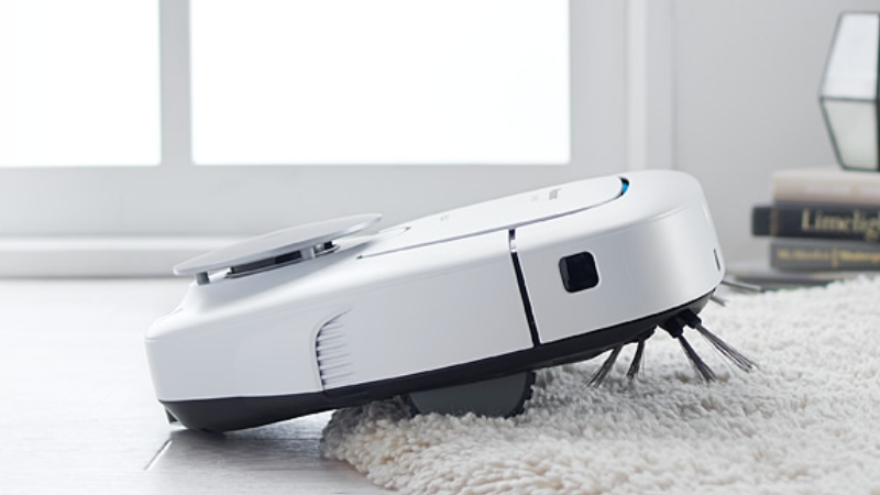 Không dọn dây điện, vật cản khiến robot kẹt bánh, giảm tuổi thọ