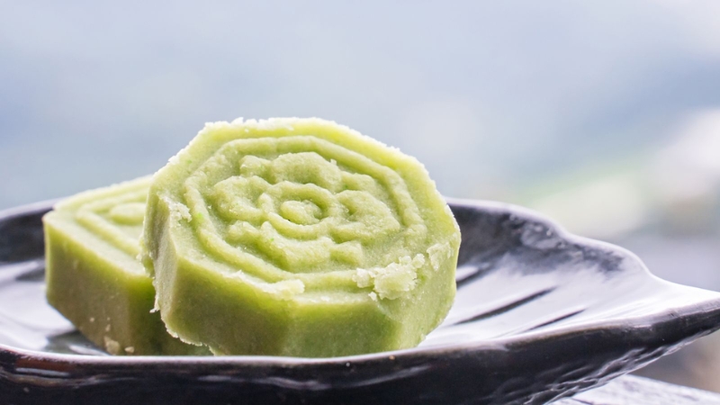 Kiểm soát tổng lượng calo nạp vào cơ thể trong ngày