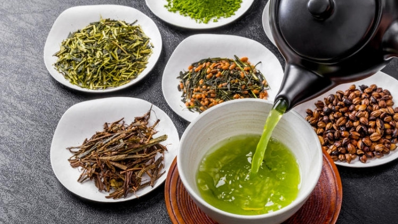 Nếu bạn yêu thích sự truyền thống, trà xanh là một lựa chọn hàng đầu