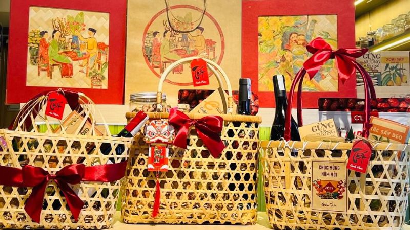 Mẫu giỏ quà Tết sử dụng chất liệu thân thiện với môi trường có thể tái sử dụng