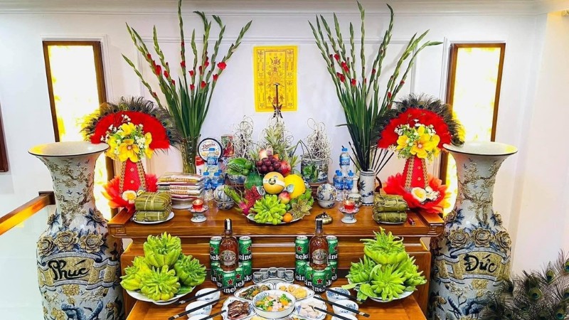 Bàn thờ gia đình ngày Tết