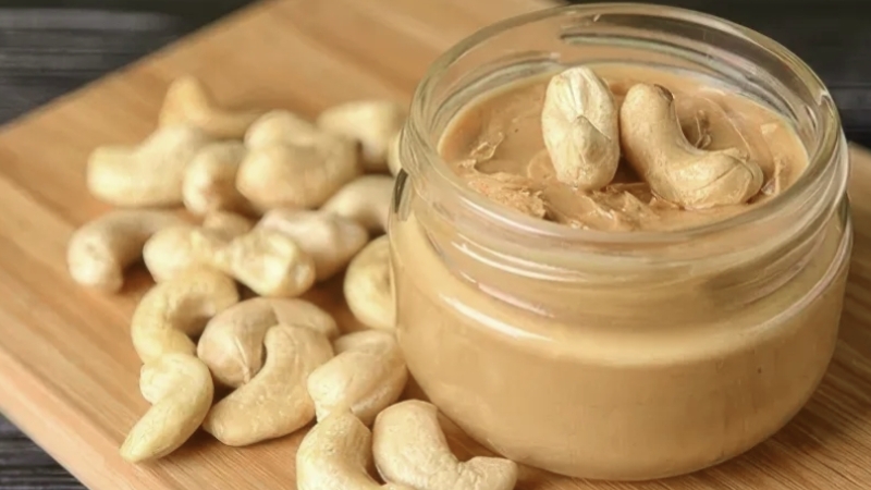Làm bơ hạt điều để tăng dinh dưỡng