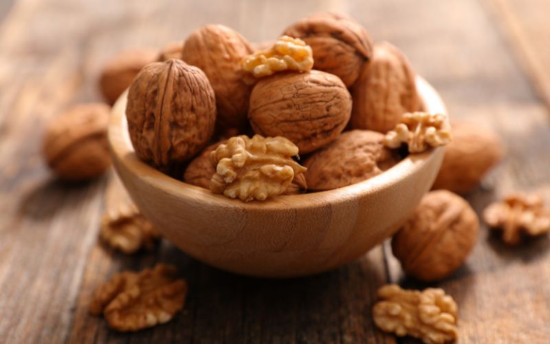 Hạt óc chó là thực phẩm có dinh dưỡng cao