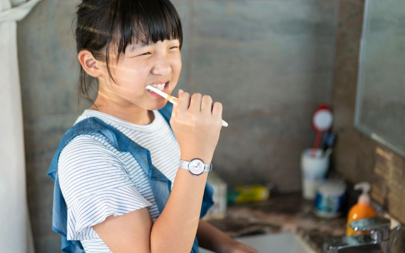 Vệ sinh răng miệng sau khi thưởng thức