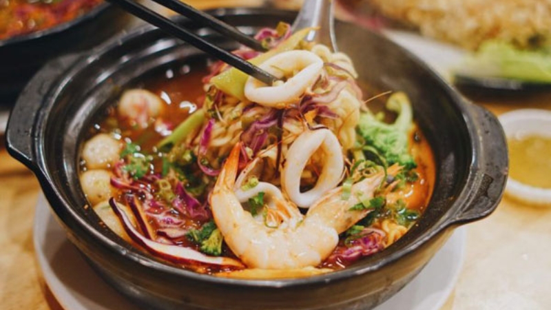 Mì cay không phải là lựa chọn phù hợp cho tất cả mọi người.