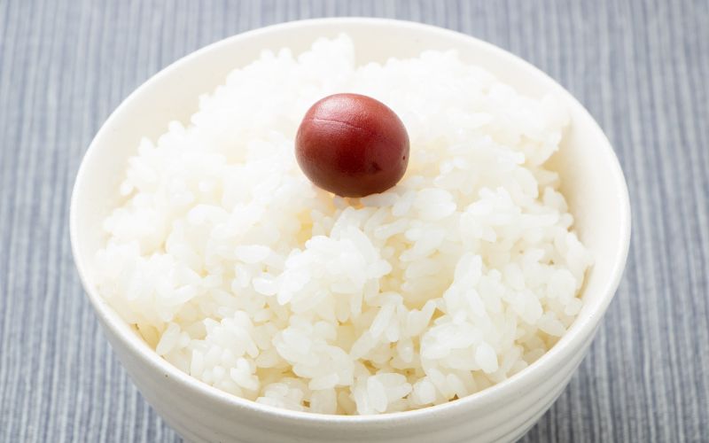 Sau bữa ăn chính khoảng 30 phút