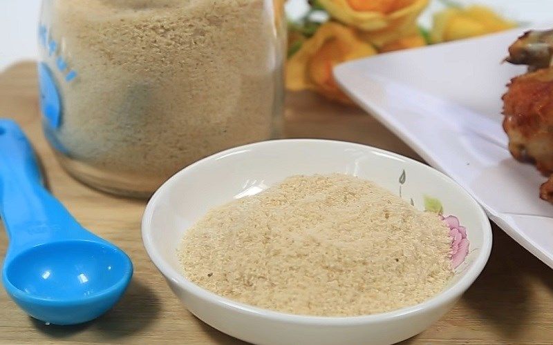 Thành phần chính của bột canh là muối ăn và chất điều vị