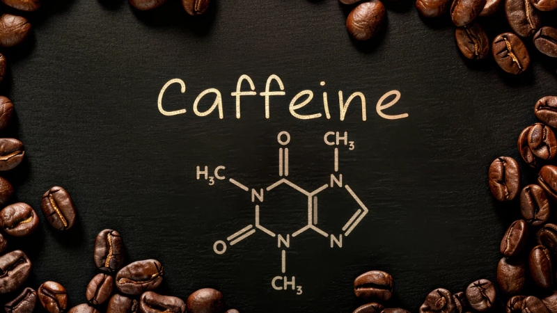 Caffeine là một hợp chất alkaloid có vị đắng và tên hợp chất hóa học được gọi là 1,3,7-trimethylxanthine