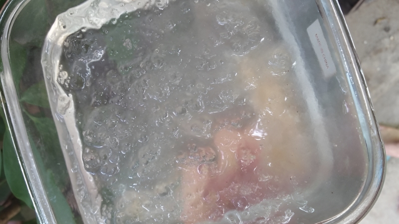 Tùy vào hình dáng và kích thước mủ trôm mà thời gian ngâm khác nhau