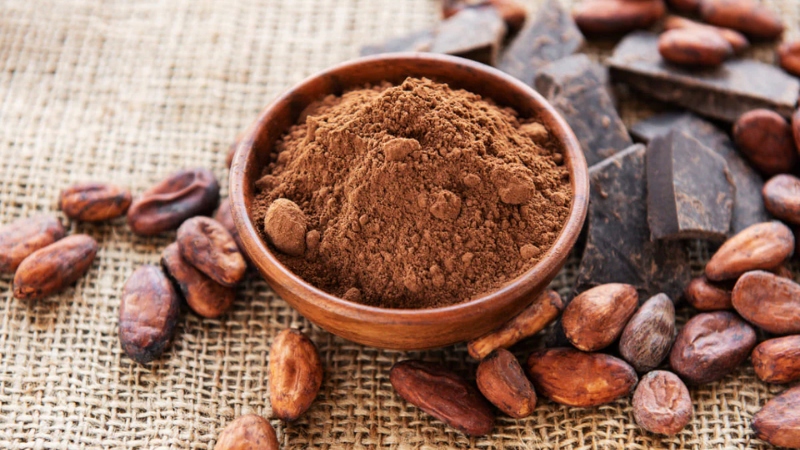 Cà phê rắc bề mặt tiramisu