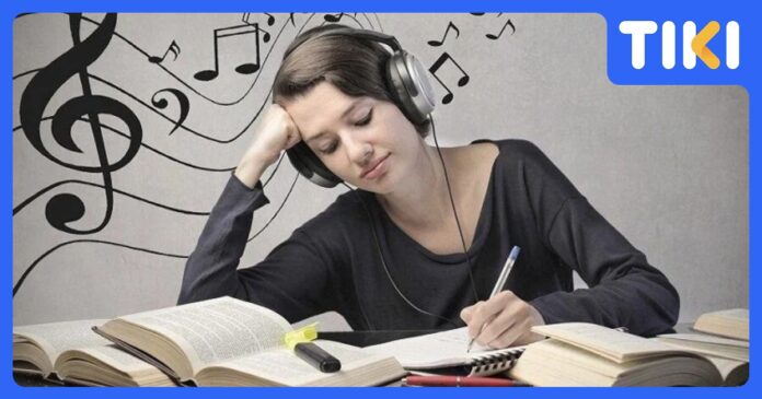 Có nên nghe nhạc khi đọc sách: Giải mã khoa học và cách tối ưu