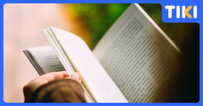 Nên đọc sách giấy hay sách điện tử: Lựa chọn giữa truyền thống và hiện đại