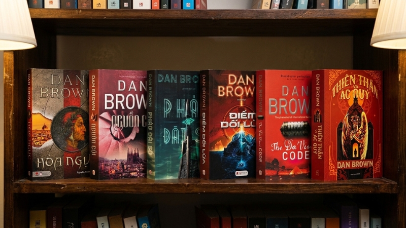 Sức hút đặc trưng của Dan Brown