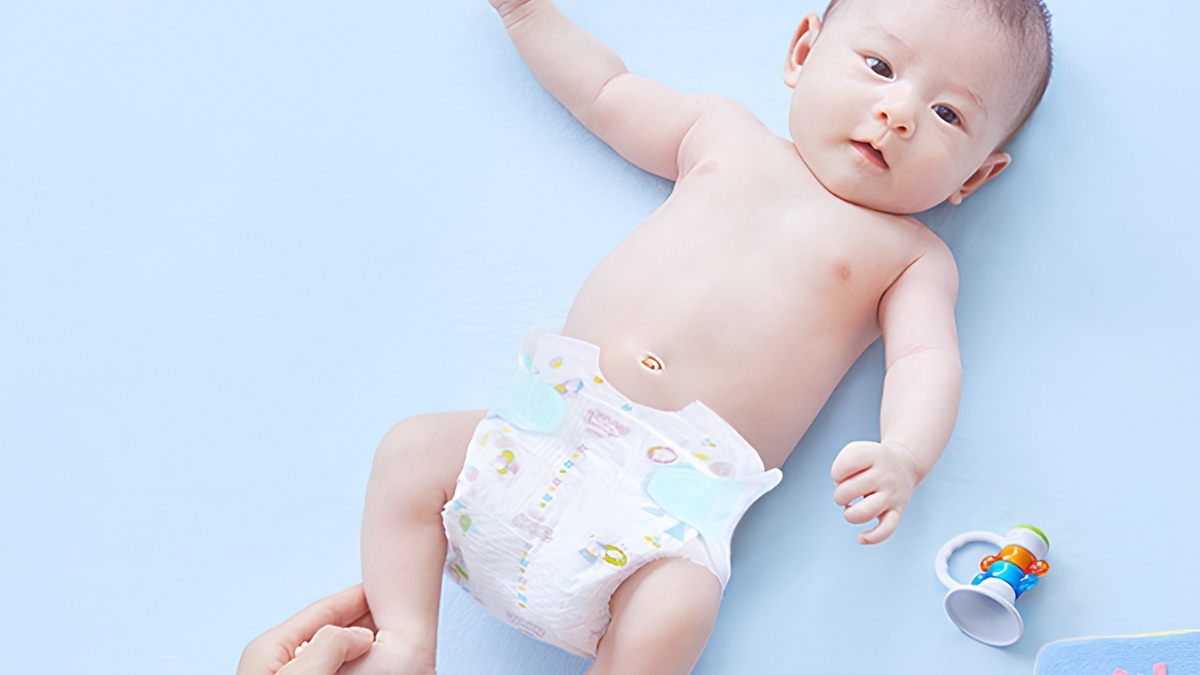 Chọn tã theo cân nặng và dáng người của bé