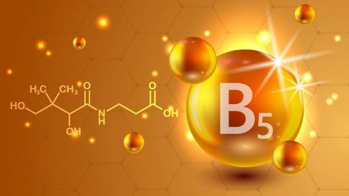 Panthenol (Vitamin B5) hỗ trợ củng cố lớp màng bảo vệ da