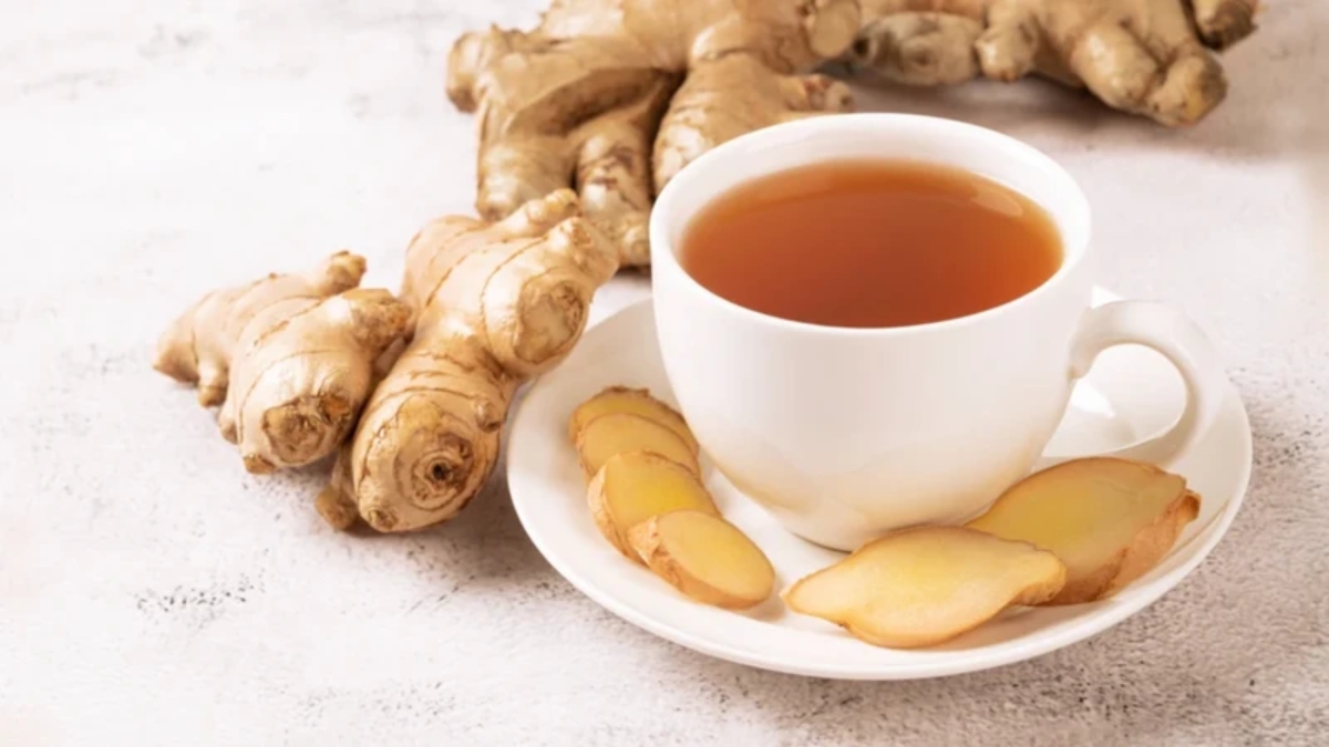 Bổ sung trà ngay khi đi mưa về, chớm cảm lạnh