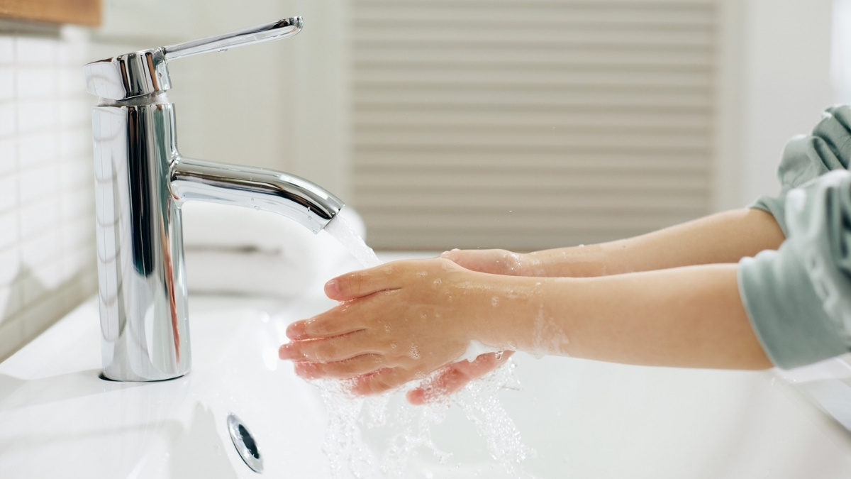 Gel bôi trơn gốc nước dễ dàng làm sạch bằng nước ấm