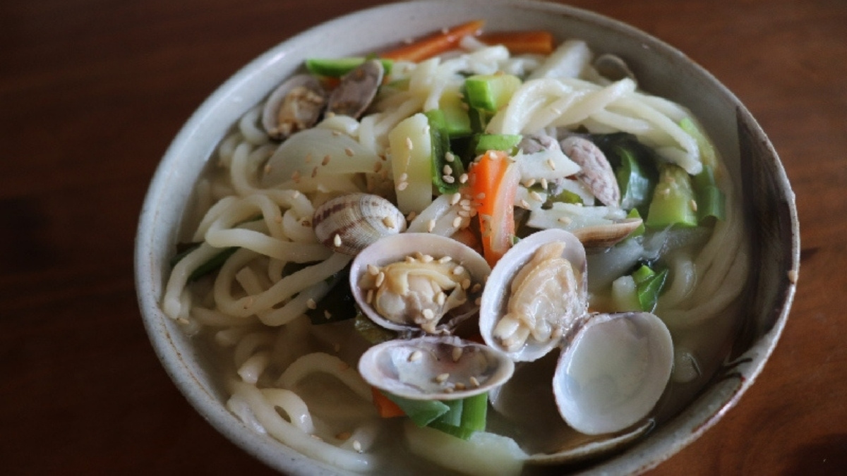 Mì cắt Kalguksu