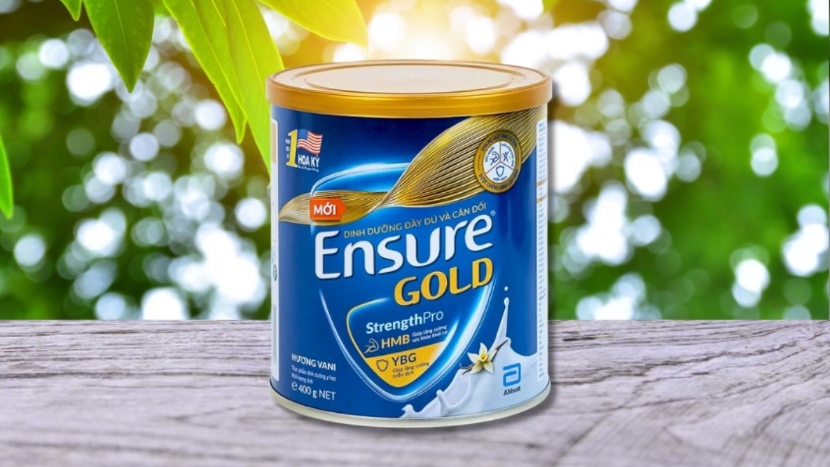 Không nên uống Ensure cùng thời điểm với thuốc